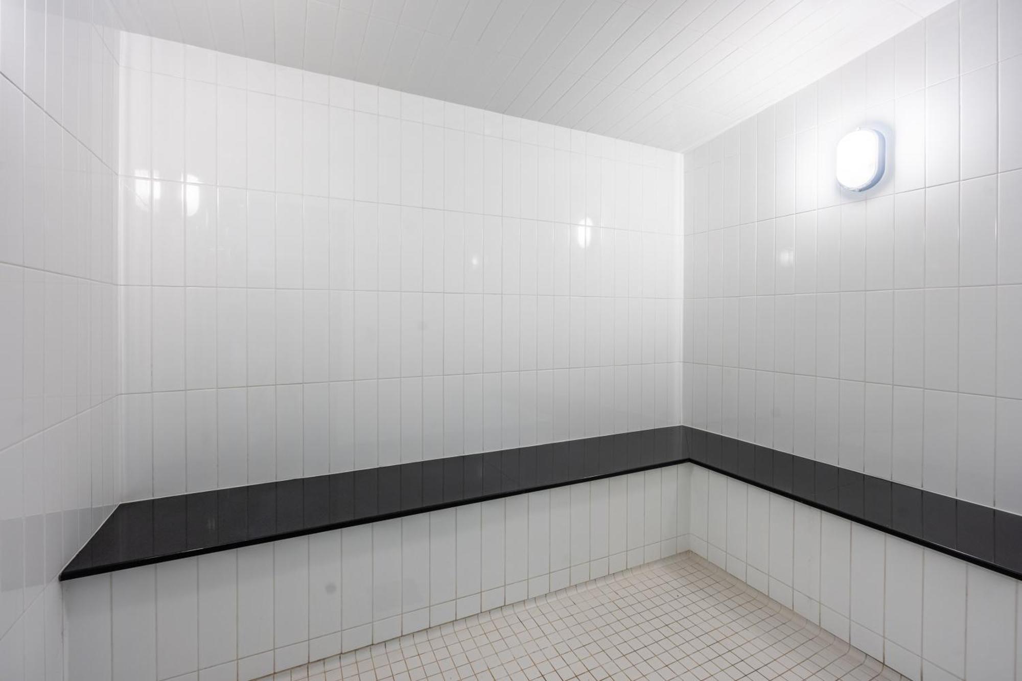 Modern Dunfield Ave By Globalstay Apartment
